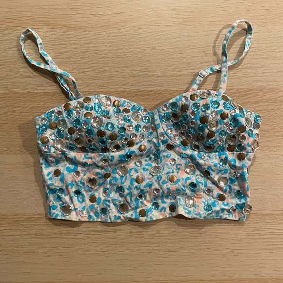 Crop top - Picture 2 of 3